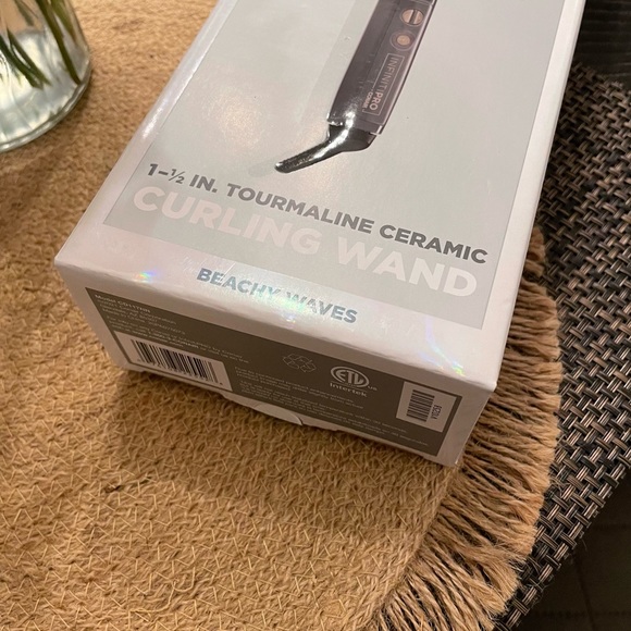 InfinitiPro by Conair Tourmaline Ceramic 1" to 1/2" Curling Wand - Picture 8 of 12
